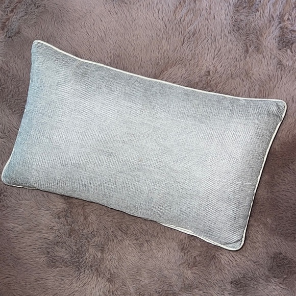Other - Grey ivory rectangle small throw pillow bedding couch 18” x 11” removable cover​